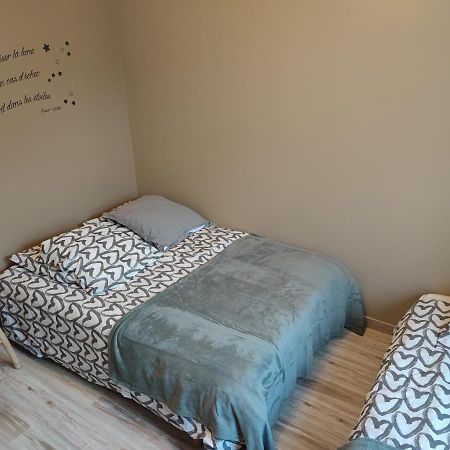 Appartement F3, 3 pers - proche centre historique à Besse-et-Saint-Anastaise Extérieur photo