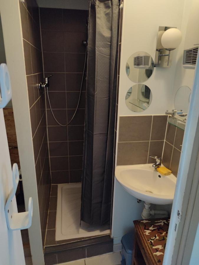 Appartement F3, 3 pers - proche centre historique à Besse-et-Saint-Anastaise Extérieur photo
